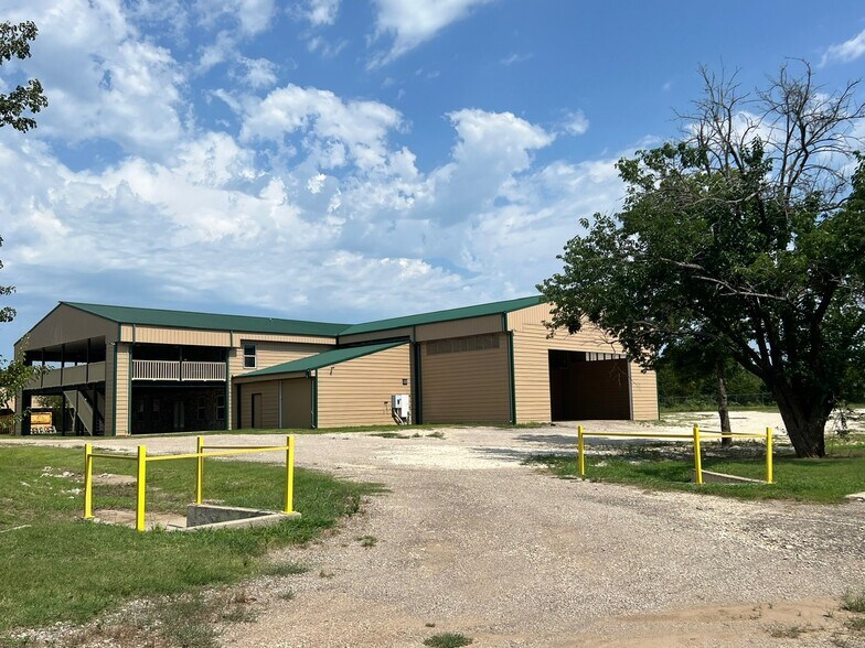 315 Highport Rd, Pottsboro, TX 75076