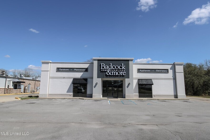 76 E Frontage Rd, Lucedale, MS for sale - Building Photo - Image 1 of 1