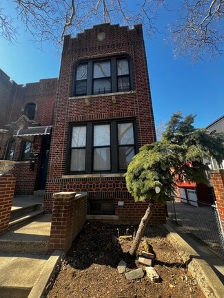 More details for 3212 79th St, East Elmhurst, NY - Multifamily for Sale