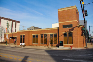 1554 W North Ave, Chicago IL - Drive Through Restaurant