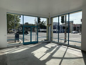 1460 Lincoln Blvd, Santa Monica, CA for lease Building Photo- Image 2 of 6