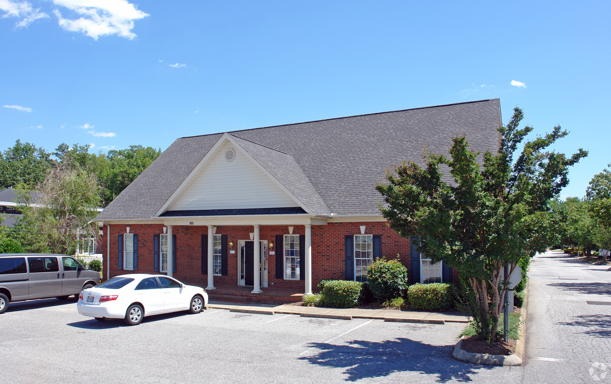 2098 Woodruff Rd, Greenville, SC 29607 - OfficeMedical for Lease ...