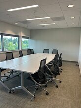 340 Vista Ave SE, Salem, OR for lease Interior Photo- Image 2 of 4