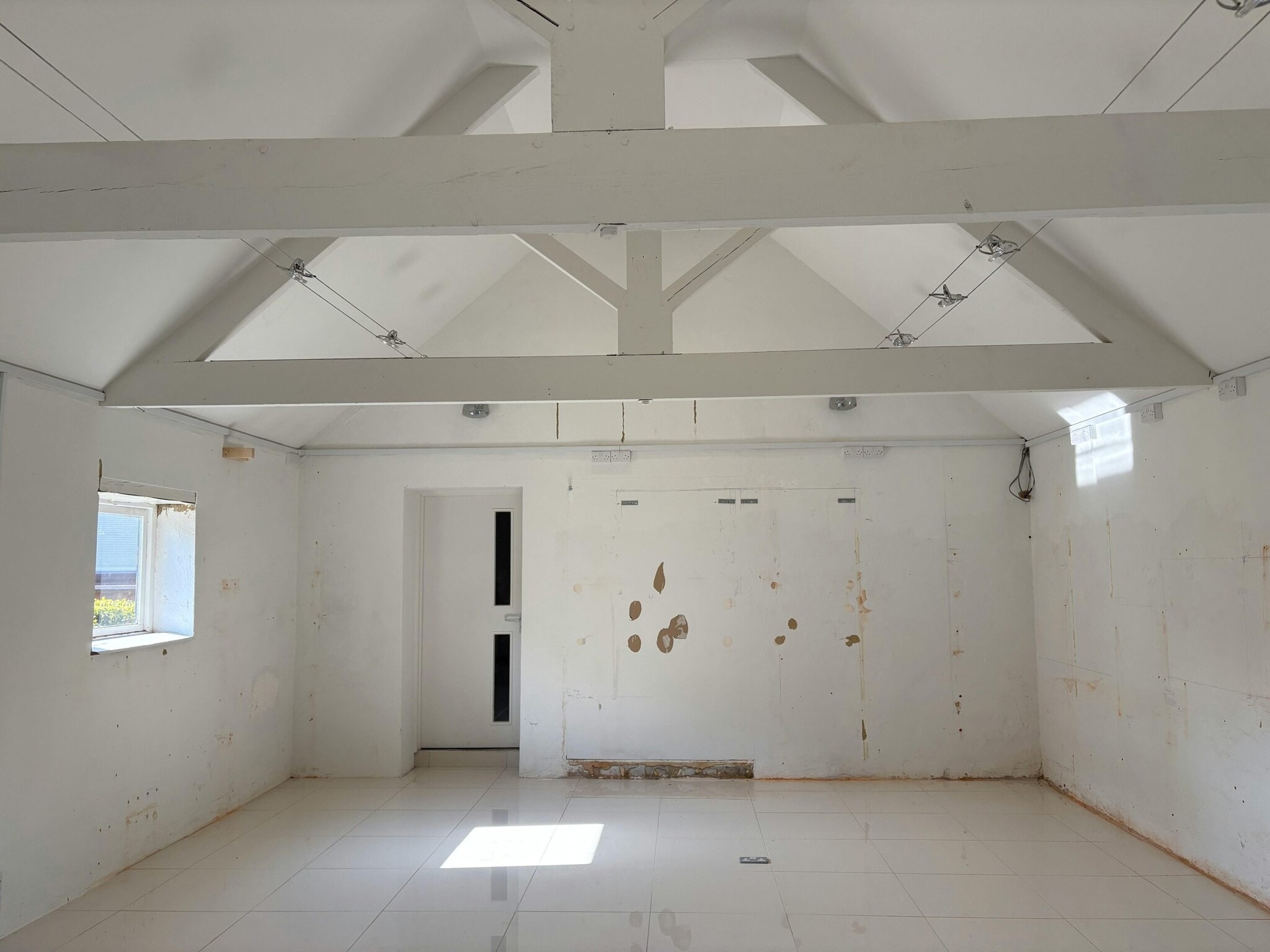 Oxford Rd, Kingston Bagpuize for lease Interior Photo- Image 1 of 4
