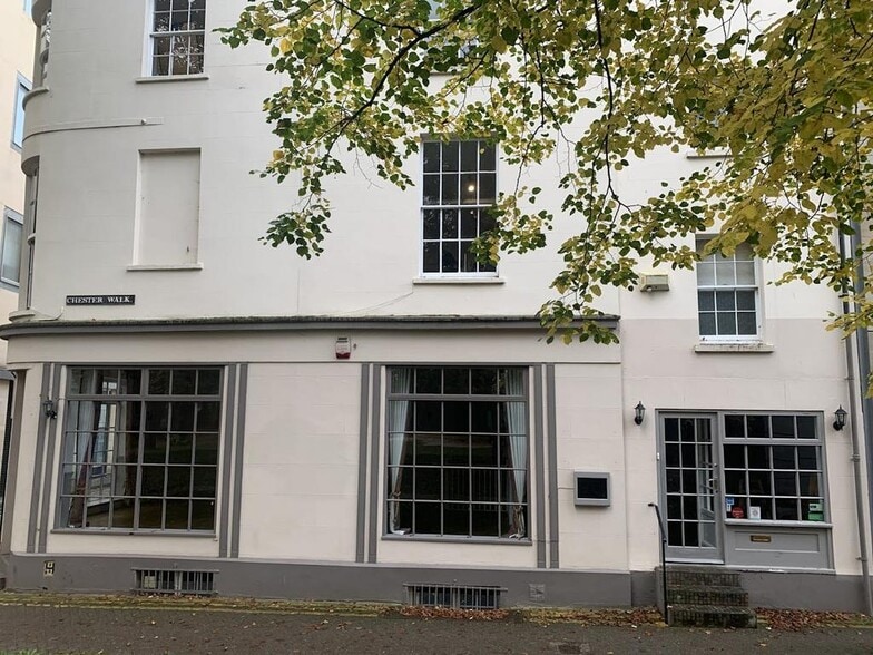 8 Well Walk, Cheltenham for lease - Building Photo - Image 3 of 5