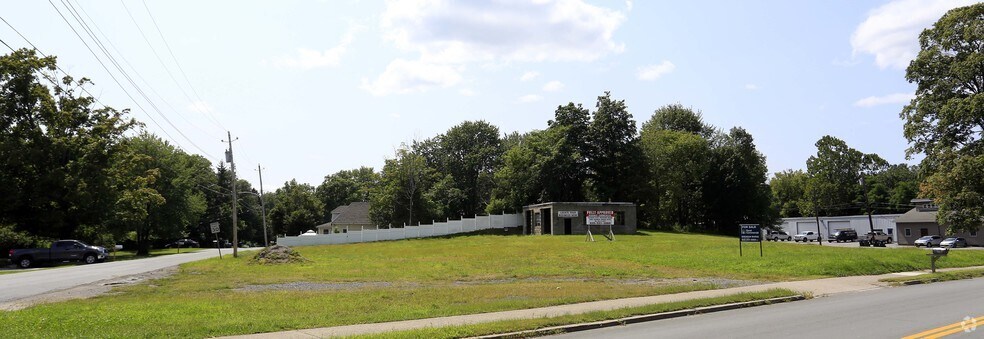 404 E Main St, Middletown, NY for sale - Primary Photo - Image 1 of 1