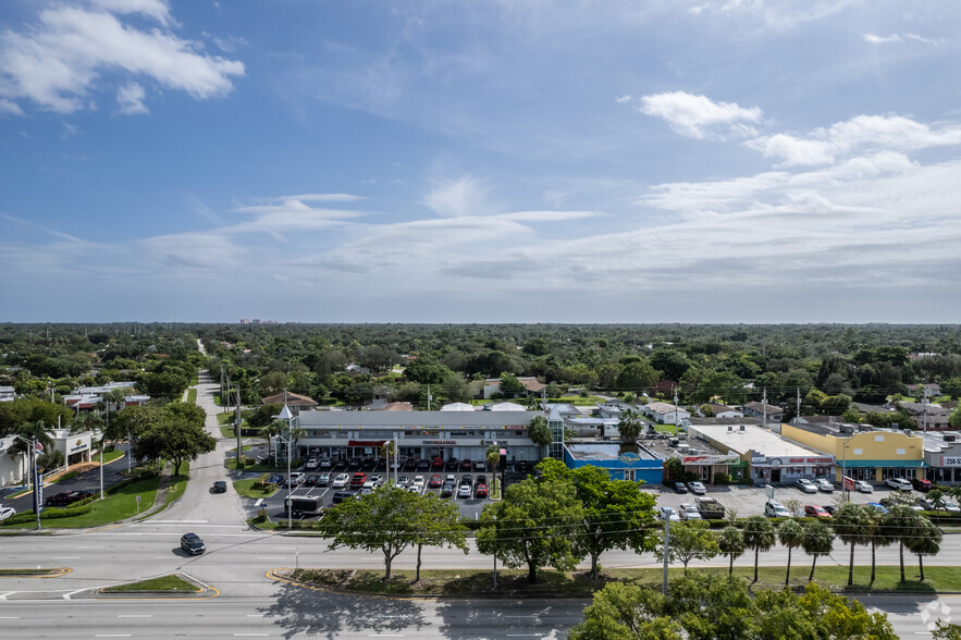 14101-14115 S Dixie Hwy, Palmetto Bay, FL for lease - Building Photo - Image 3 of 6