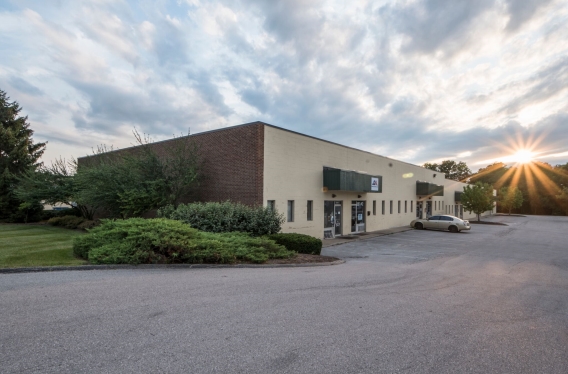 881 Nandino Blvd, Lexington, KY for lease - Primary Photo - Image 1 of 2