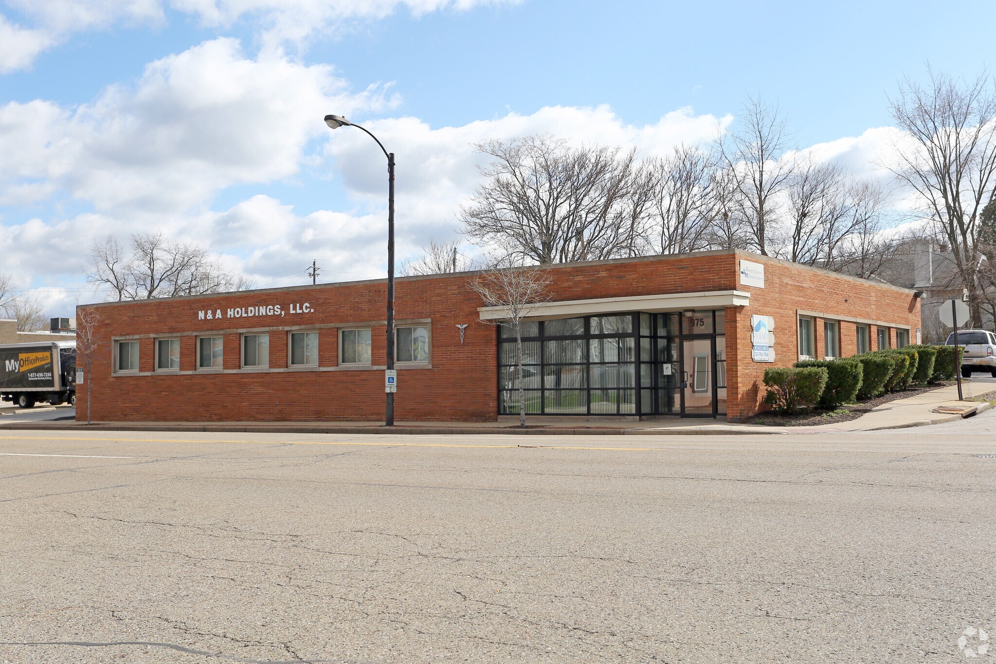 975 N Main St, Akron, OH for sale Primary Photo- Image 1 of 1