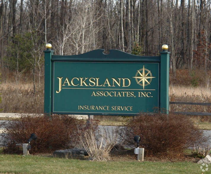 343 Comrie Ave, Johnstown, NY for sale - Building Photo - Image 2 of 9