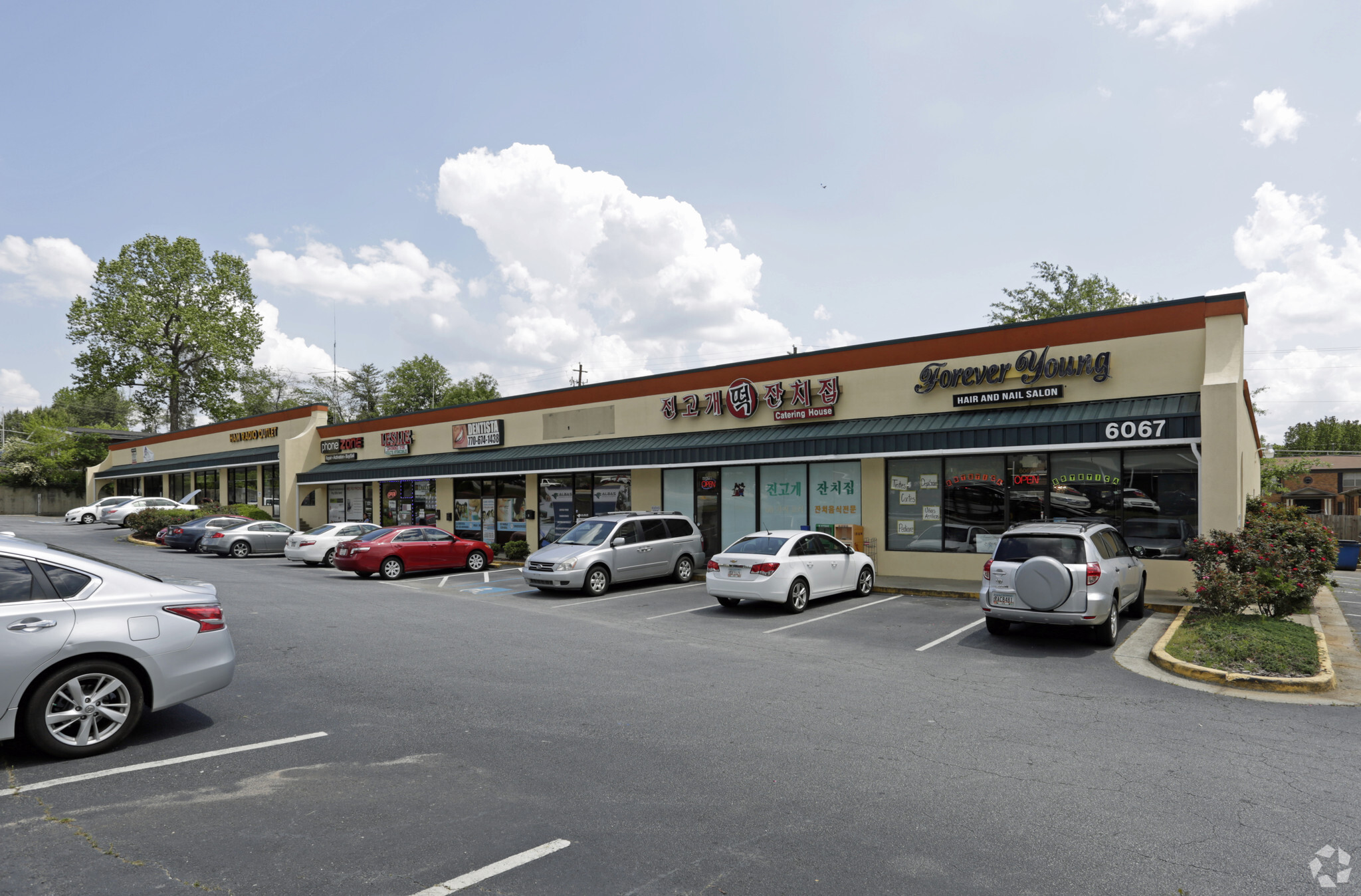 6067-6071 Buford Hwy NE, Atlanta, GA for sale Primary Photo- Image 1 of 1