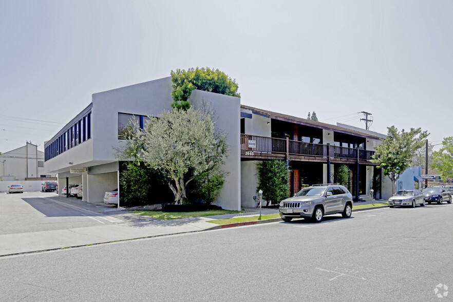 2665 30th St, Santa Monica, CA for lease - Building Photo - Image 2 of 5