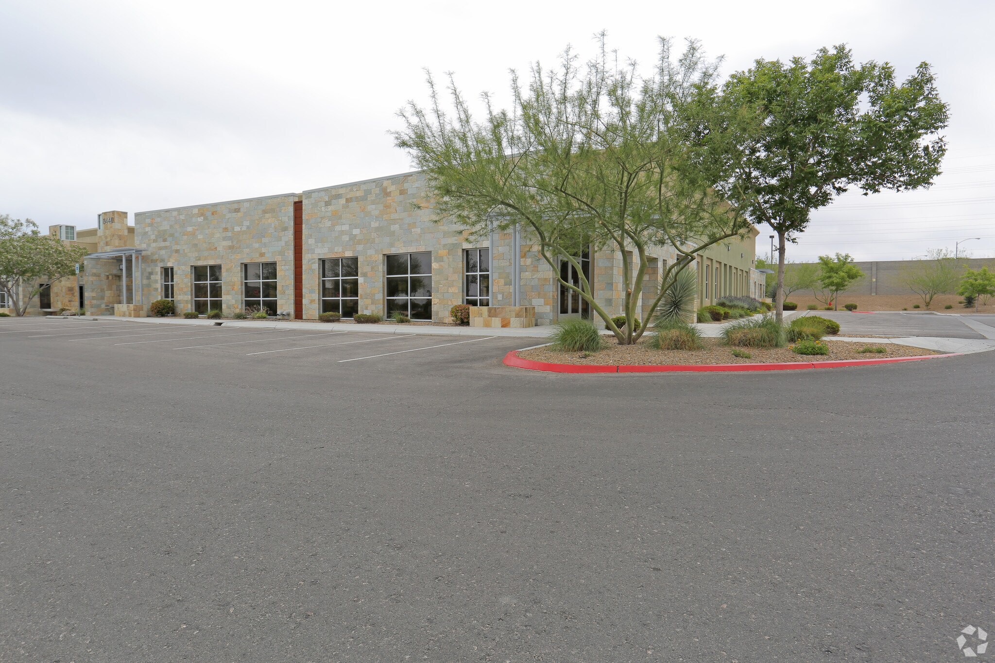 8440 W Warm Springs Rd, Las Vegas, NV for sale Primary Photo- Image 1 of 1