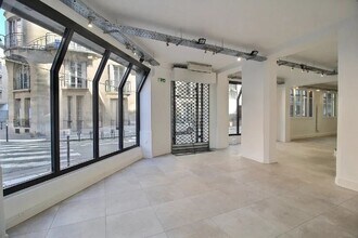 151 Rue Blomet, Paris for lease Interior Photo- Image 1 of 8