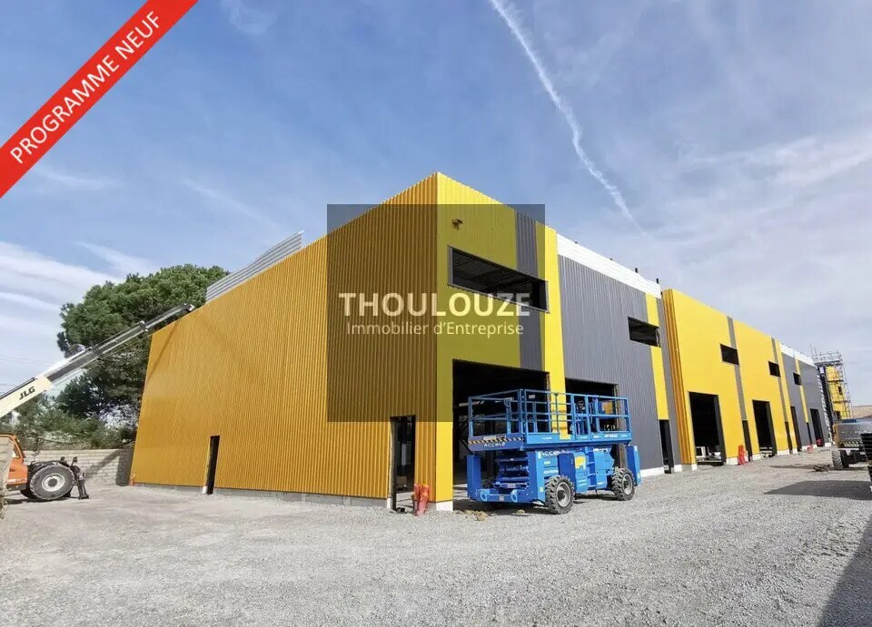 Flex in Lunel for sale Building Photo- Image 1 of 2