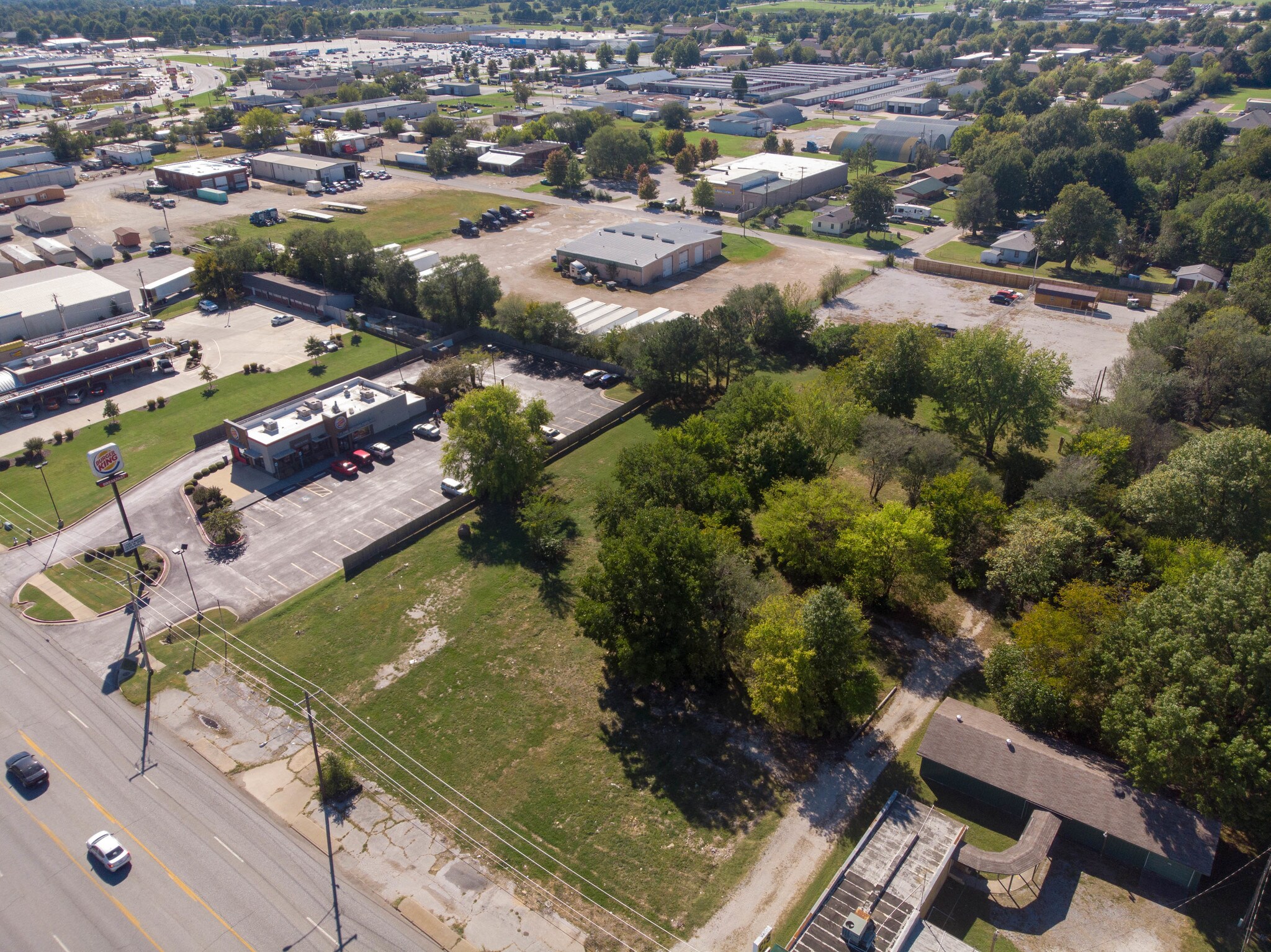 1210 S Thompson St, Springdale, AR for sale Aerial- Image 1 of 1