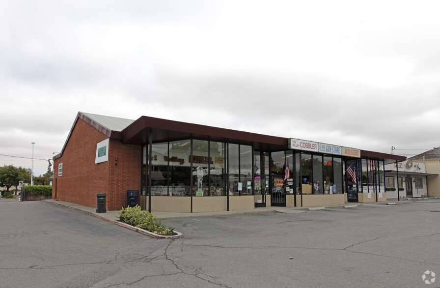 2558 Old 1st St, Livermore, CA for lease - Building Photo - Image 2 of 20