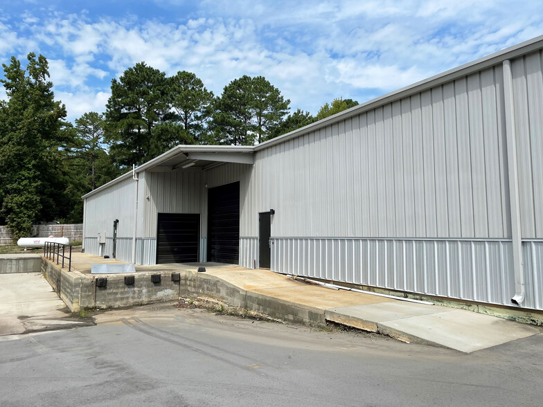 5313-5319 Womack Rd, Sanford, NC for lease - Building Photo - Image 3 of 6