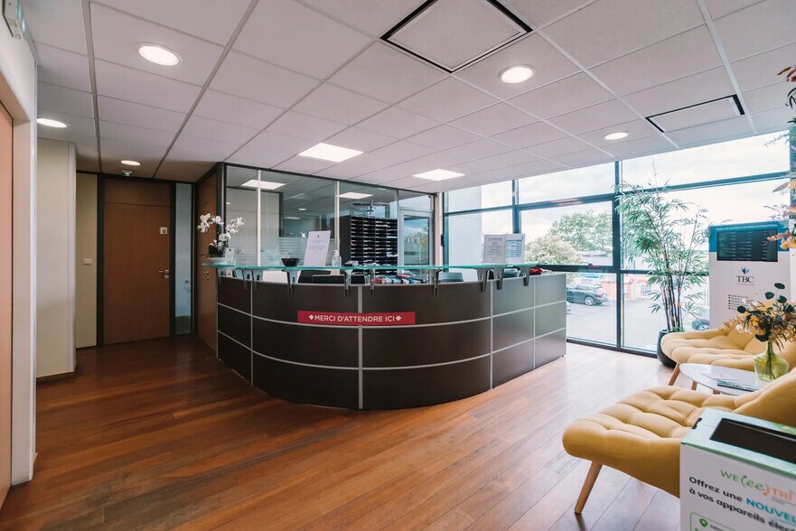 6 Avenue Neil Armstrong, Mérignac for lease - Interior Photo - Image 3 of 5