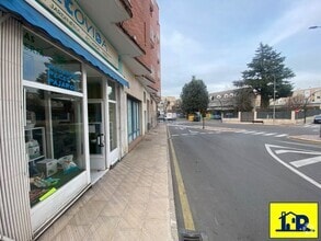Retail in Cuenca, Cuenca for lease Interior Photo- Image 1 of 6