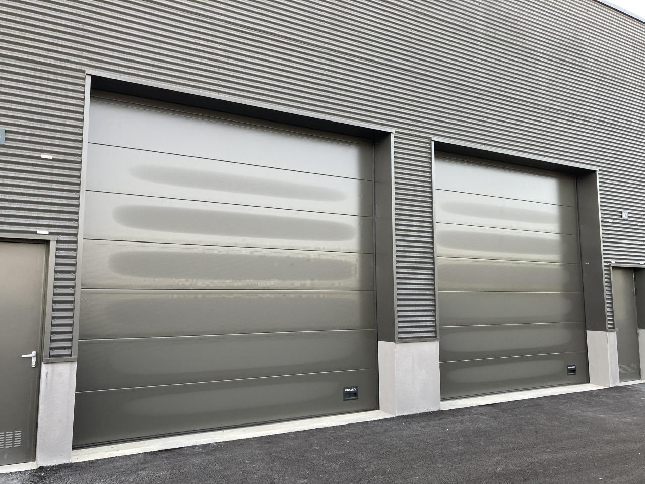 Office in Champagne-sur-Oise for lease Building Photo- Image 1 of 3