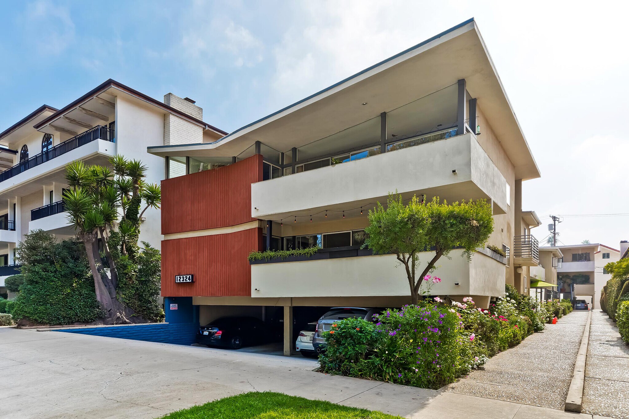 12324 Montana Ave, Los Angeles, CA for sale Building Photo- Image 1 of 1