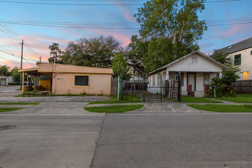 6500 N Main St, Houston, TX for sale - Building Photo - Image 3 of 15