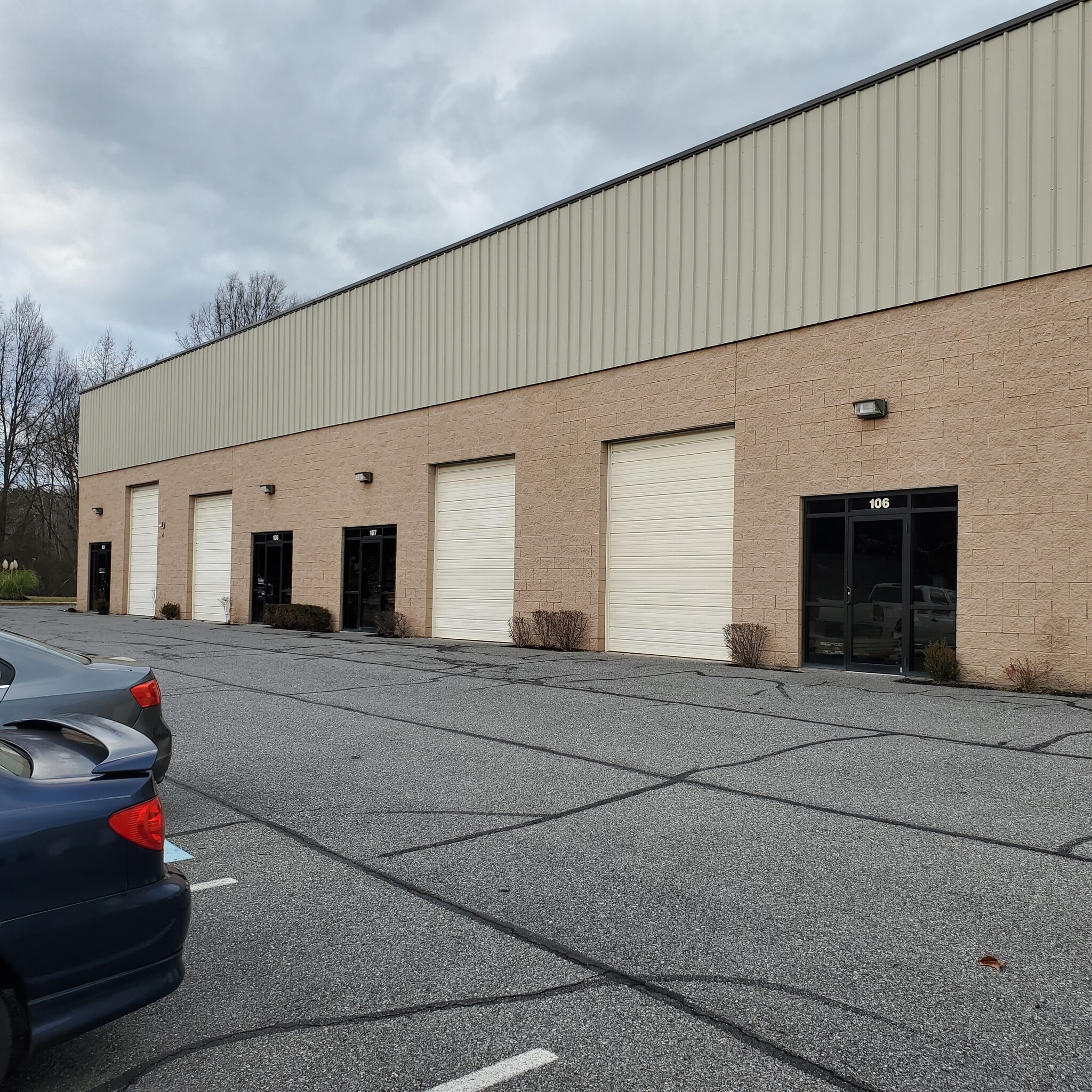 8270 Lokus Rd, Odenton, MD for lease Building Photo- Image 1 of 6