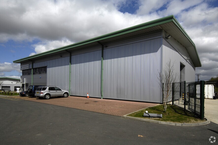 31 Waleswood Way, Wales for lease - Building Photo - Image 2 of 4