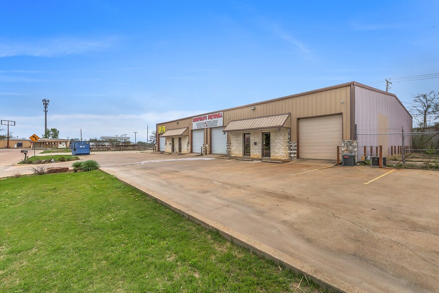 138 N Wilson St, Burleson, TX for sale - Other - Image 1 of 1