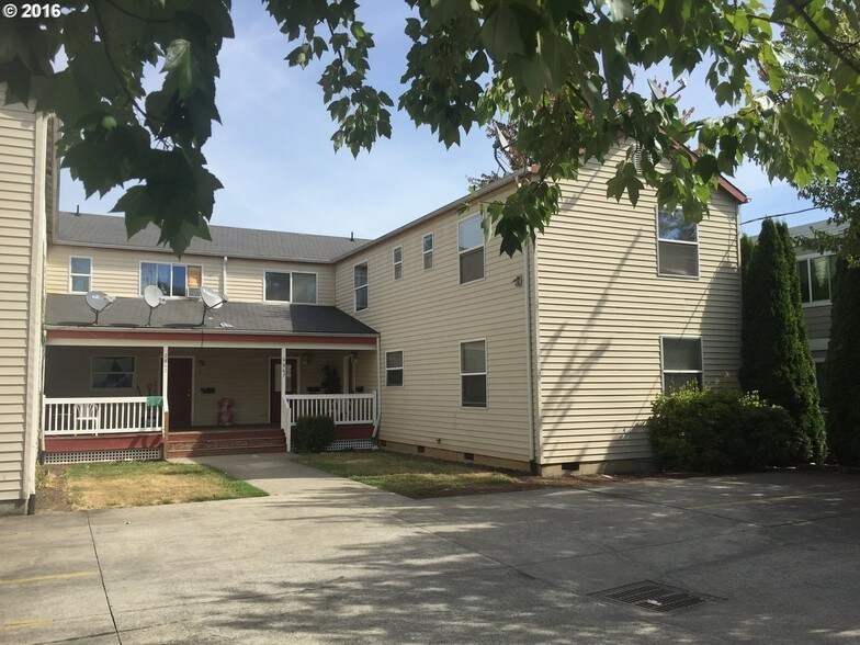 6867 N Fessenden St, Portland, OR for sale - Primary Photo - Image 1 of 1
