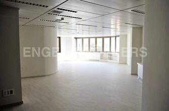 Plaça de Francesc Macià, Barcelona, Barcelona for lease Interior Photo- Image 1 of 5