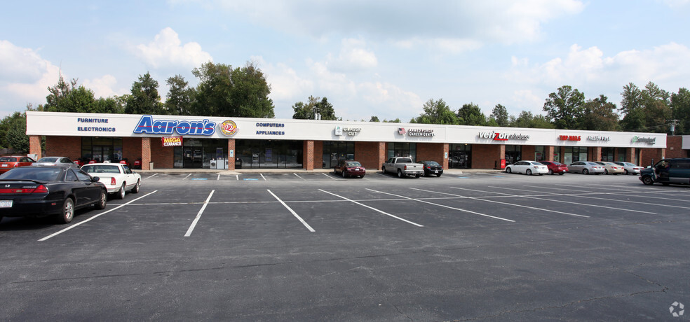 Retail in Reidsville, NC for sale - Primary Photo - Image 1 of 1