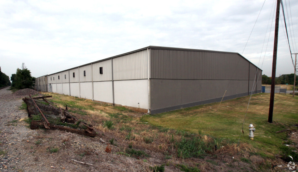 1900 W 65th St, Little Rock, AR for lease - Building Photo - Image 2 of 7