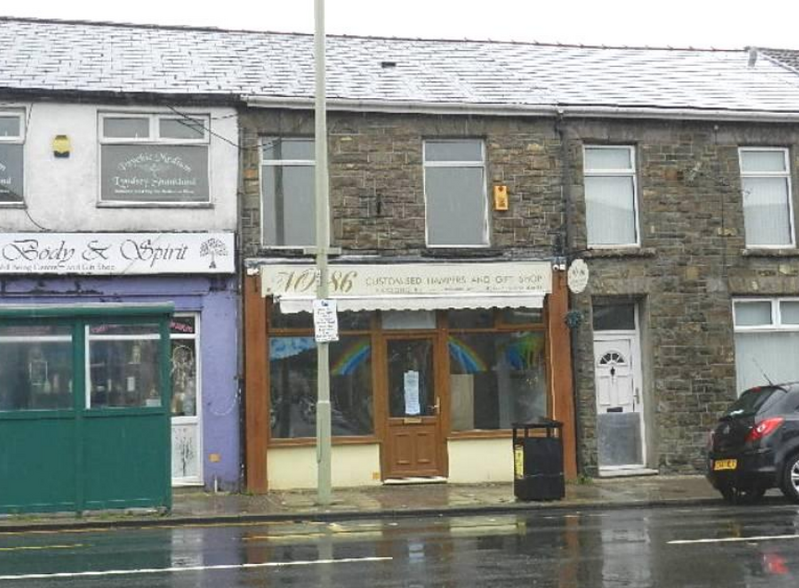 86 Bute St, Treorchy for sale - Building Photo - Image 1 of 1