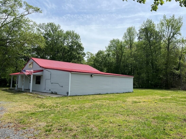 6026 Occohannock Neck Rd, Exmore, VA for sale - Building Photo - Image 3 of 12