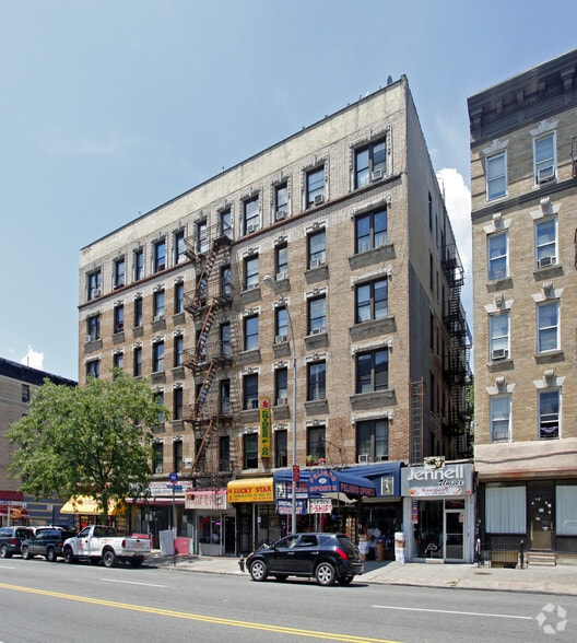 501 W 167th St, New York, NY for lease - Primary Photo - Image 1 of 11