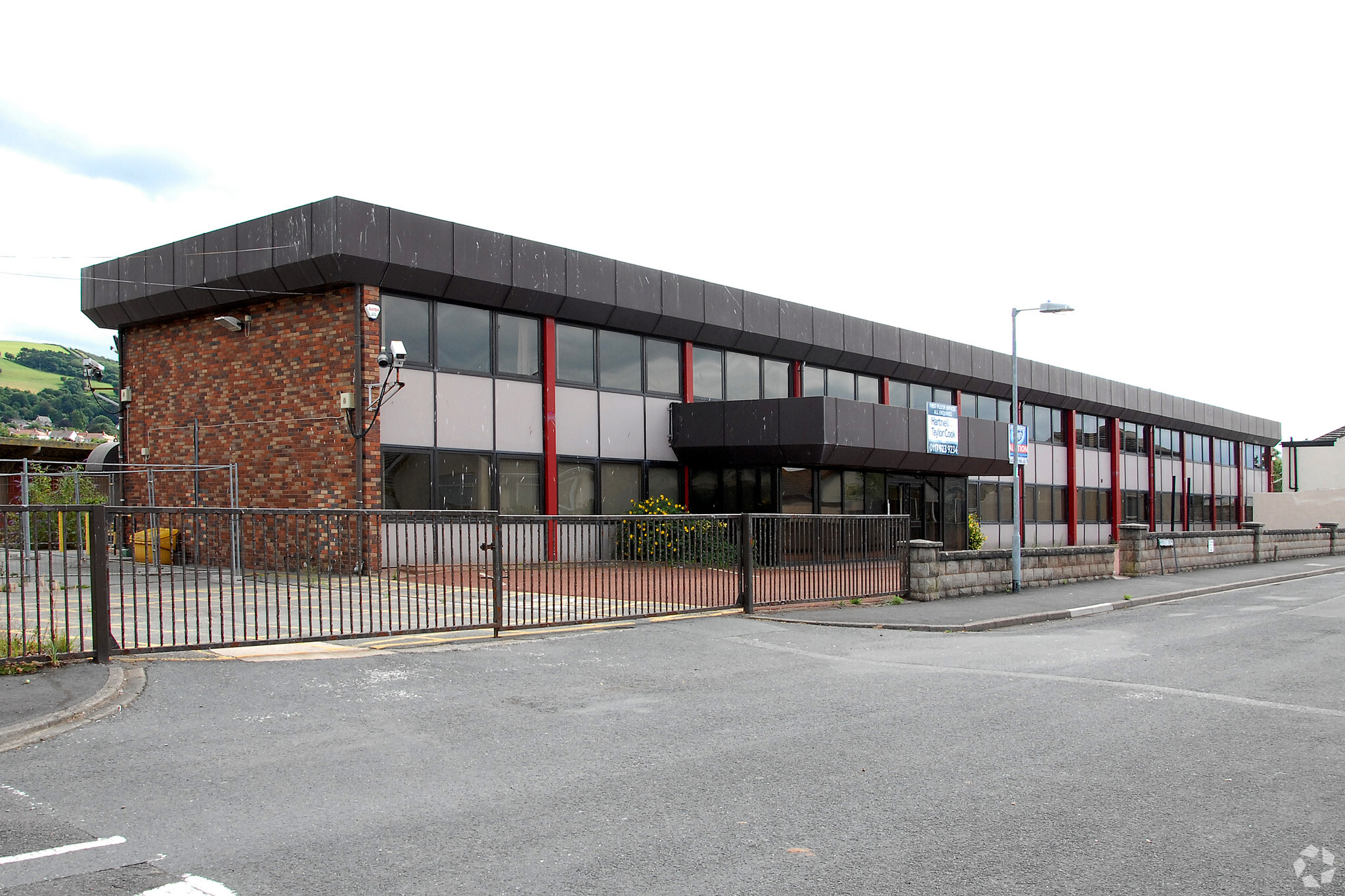 Warren Dr, Prestatyn for lease Primary Photo- Image 1 of 5