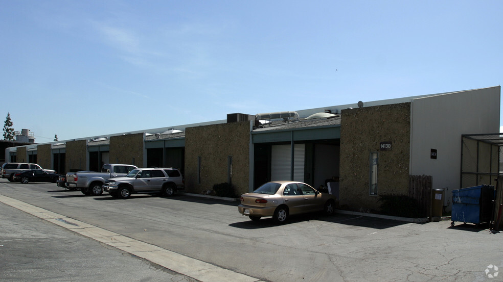 14130 Gannet St, Santa Fe Springs, CA for lease - Building Photo - Image 1 of 5