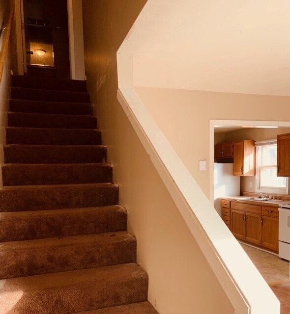 624 Riley Blvd, Bedford, IN 47421