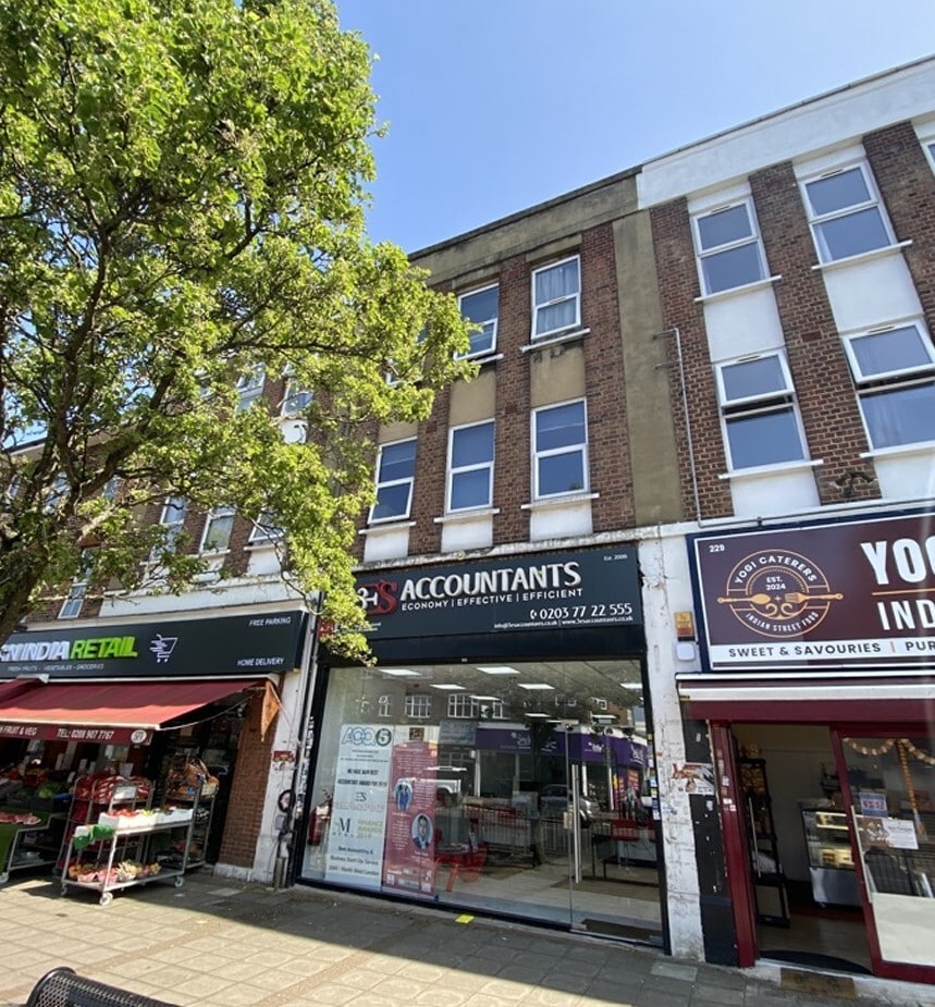 231 Kenton Rd, Harrow for sale Building Photo- Image 1 of 1