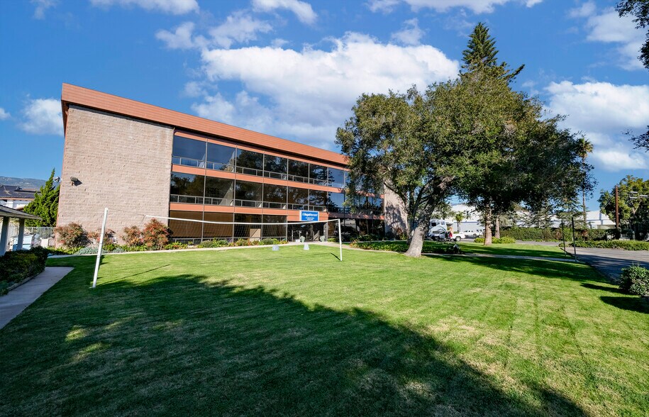 33 S La Patera Ln, Goleta, CA for lease - Building Photo - Image 2 of 6