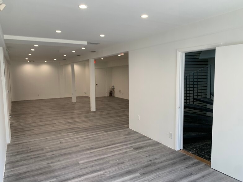 14200-14238 SW 136th St, Miami, FL for lease - Building Photo - Image 3 of 23