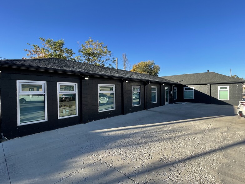 2000 S Acoma St, Denver, CO for lease - Building Photo - Image 1 of 6