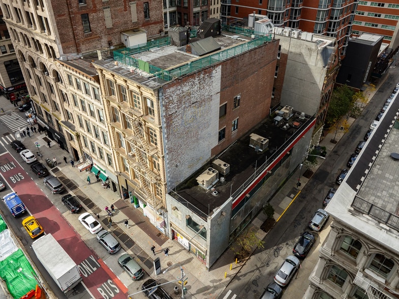 317 Broadway, New York, NY for sale - Building Photo - Image 2 of 4