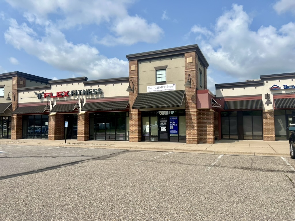 600 Riverfront Dr S, Mankato, MN for lease Building Photo- Image 1 of 9