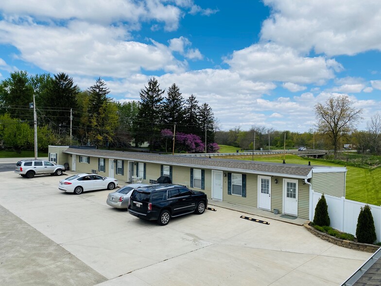 1361 S State Road 3, Hartford City, IN for sale - Primary Photo - Image 1 of 1