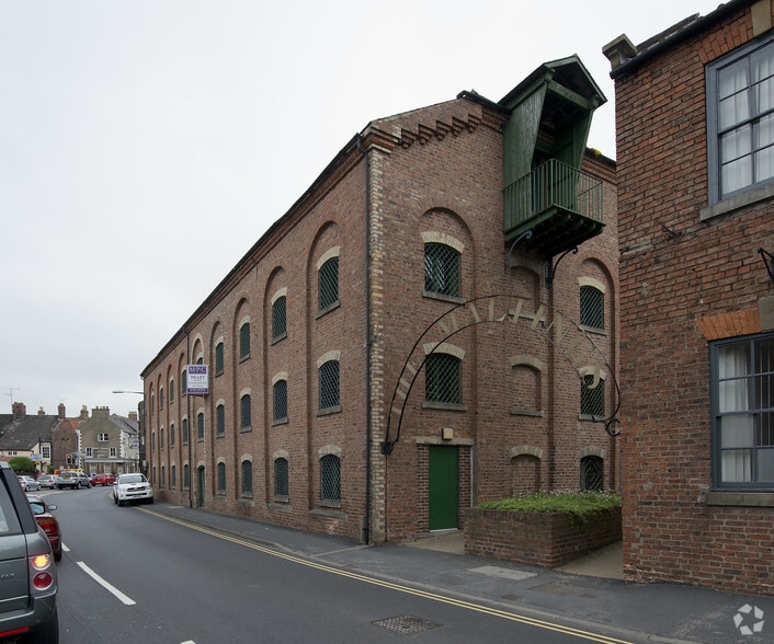 Castlegate, Malton for lease - Building Photo - Image 3 of 3