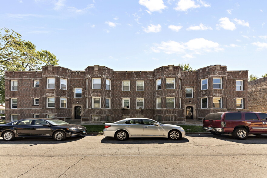 235-247 W 80th St, Chicago, IL for sale - Building Photo - Image 1 of 1