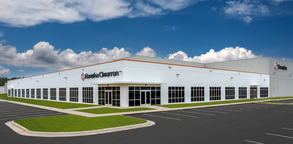 4800 N Park Dr, Opelika, AL for sale - Building Photo - Image 2 of 9